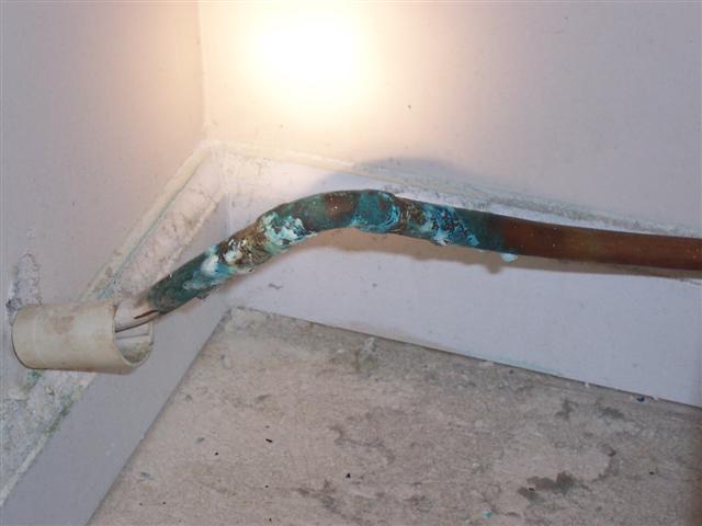 Broken pipes plumbing services